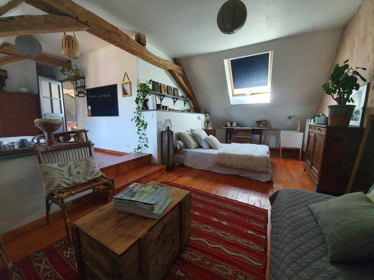 Chambre D'Hotes A La Campagne Nevers Challuy エクステリア 写真